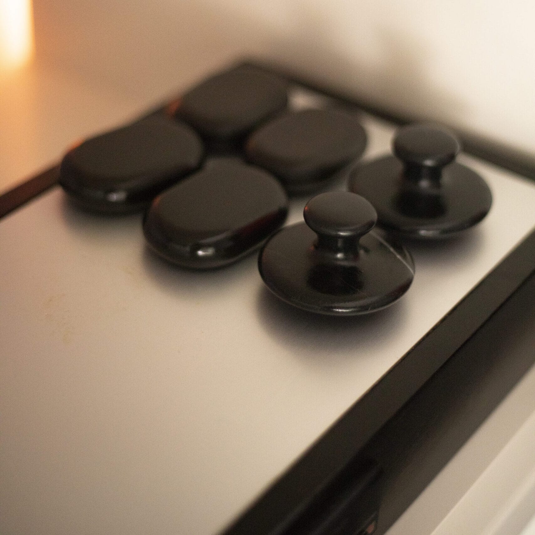 massaggio petra - hot stone